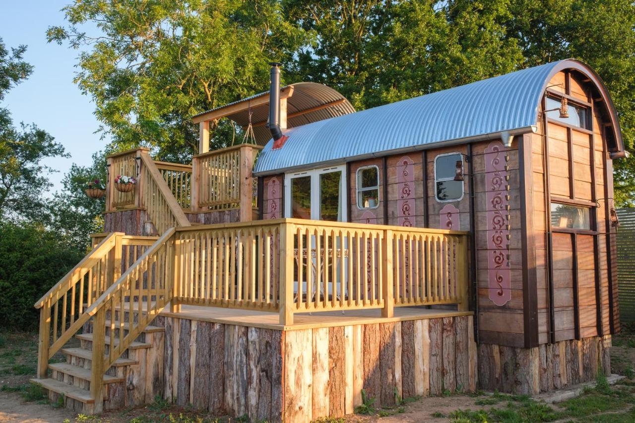 Get Away Hide Away Villa Dereham Exterior photo