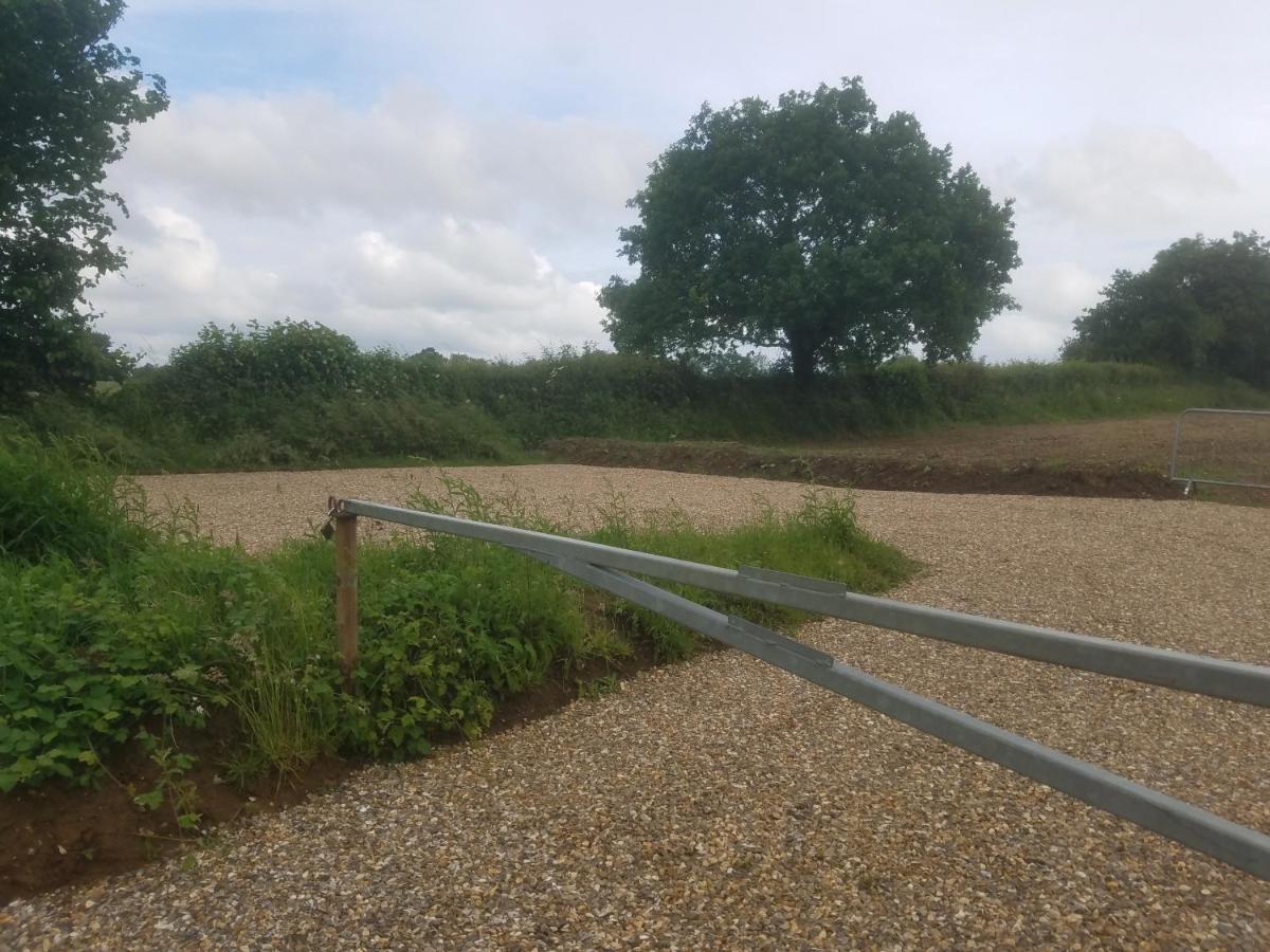 Get Away Hide Away Villa Dereham Exterior photo
